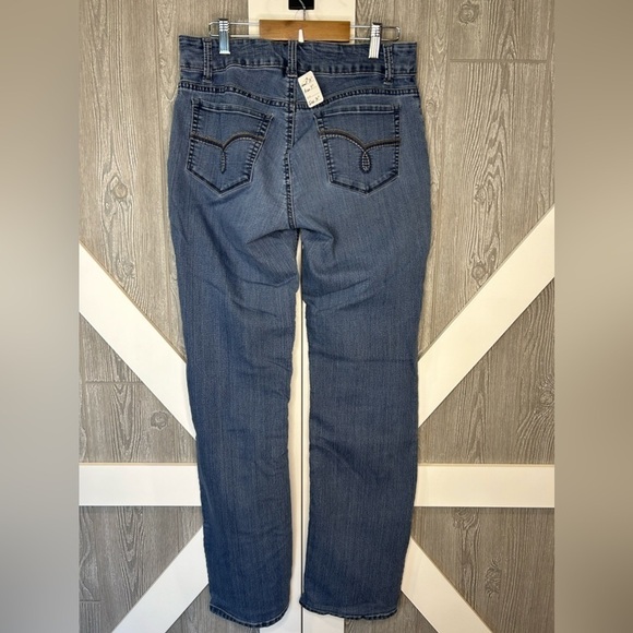 WJ1.718 Riders Women's Lee® Legendary Straight Jeans - Picture 3 of 4